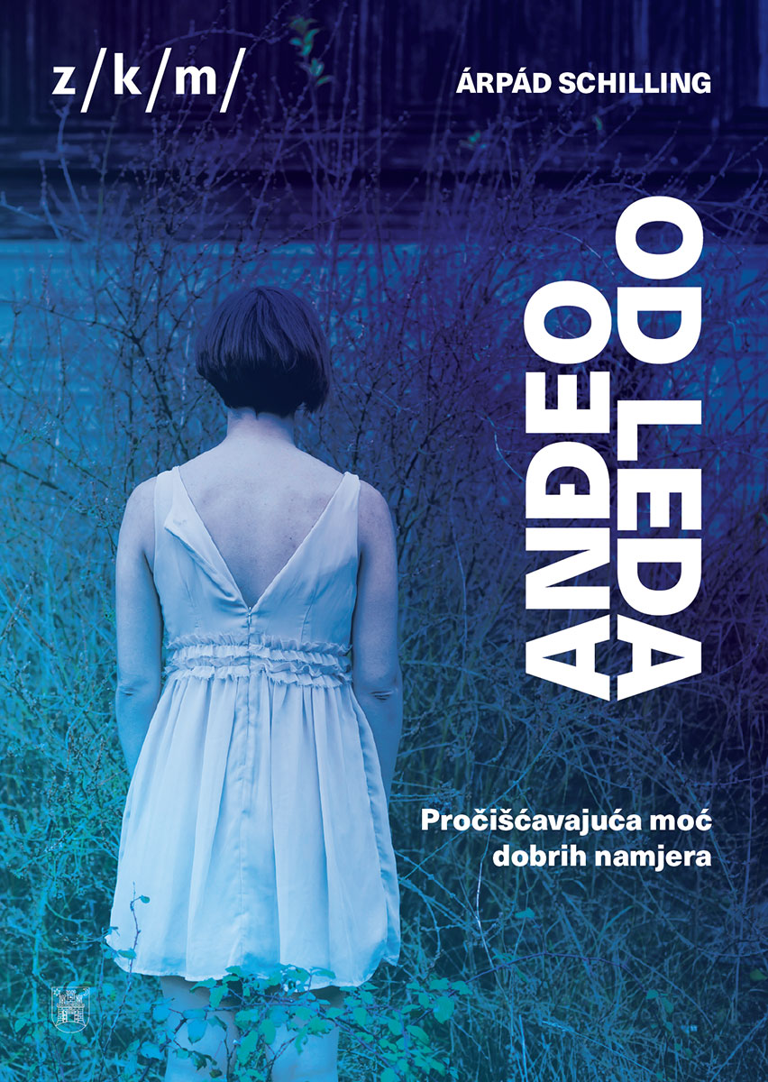 Plakat za predstavu Anđeo od leda - Prikazana je leđima okrenuta mlada žena u bijeloj mini haljini kako stoji u nekom polju. Sve je u vrlo plavom spektru boja.